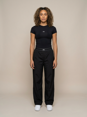 Ensemble ALO Noir – Top + Pantalon Athleisure Femme