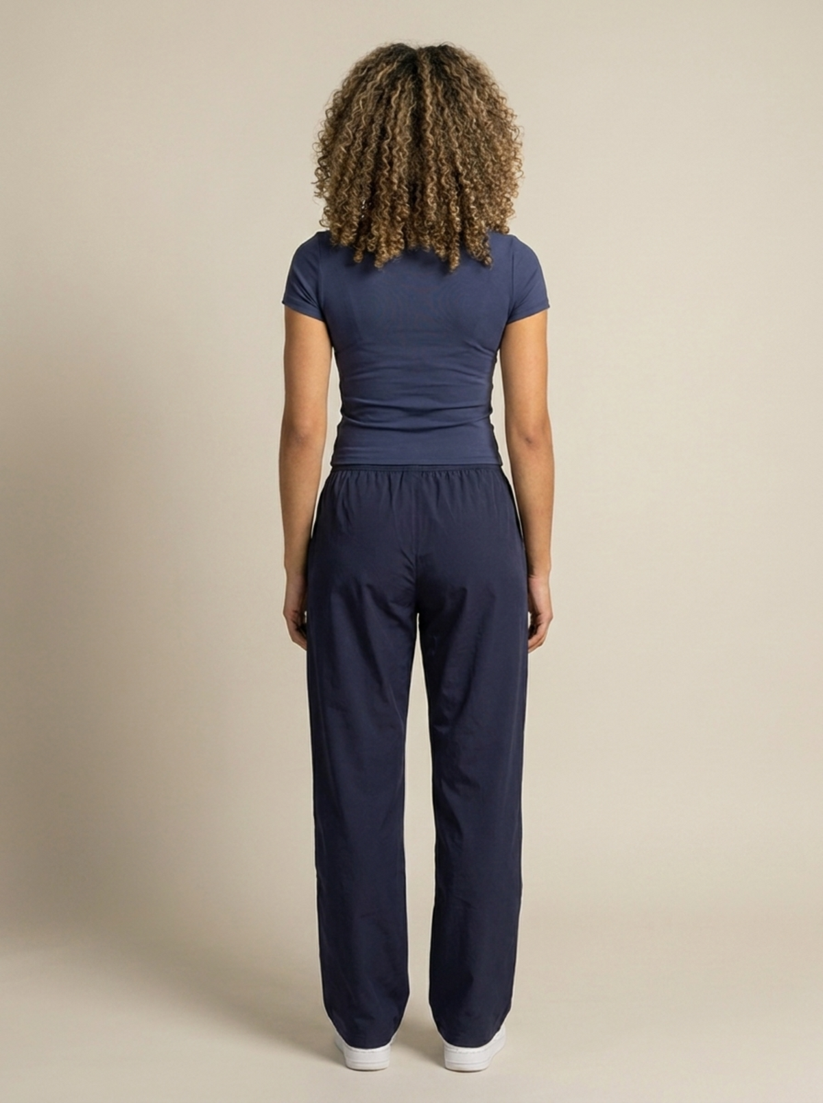 Ensemble ALO Bleu Marine – Top + Pantalon Athleisure Femme